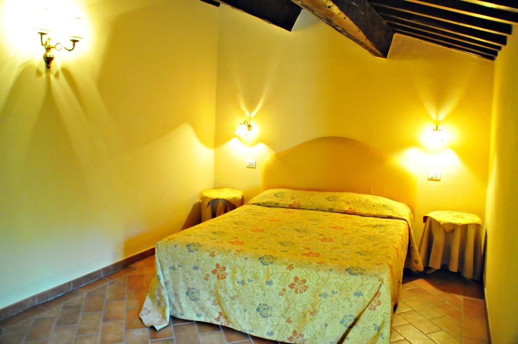 מראדי Agriturismo Popolano Di Sotto חדר תמונה