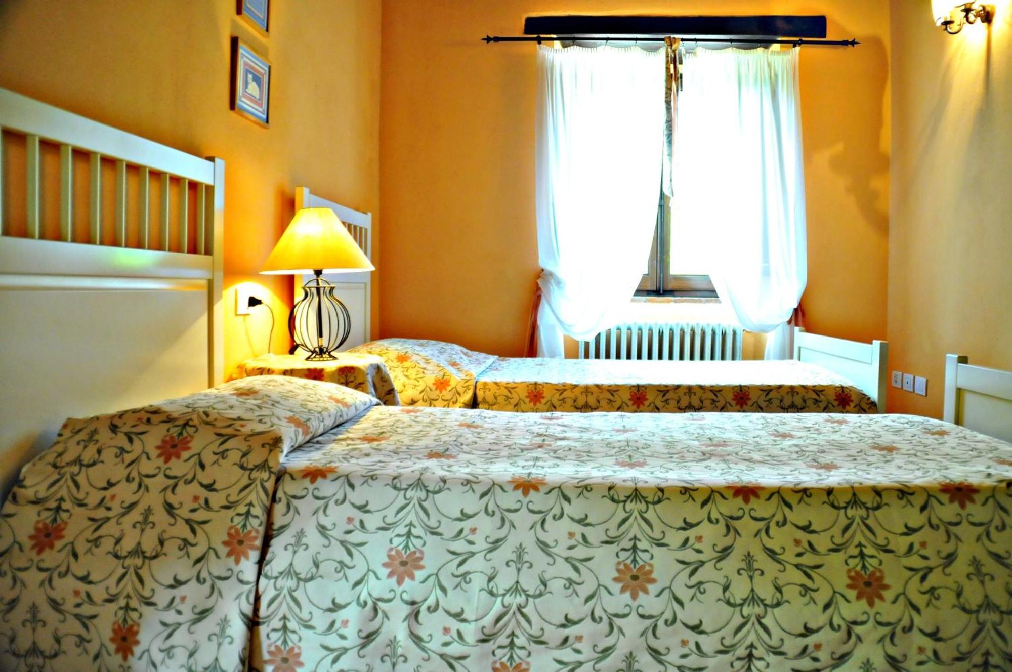 מראדי Agriturismo Popolano Di Sotto חדר תמונה